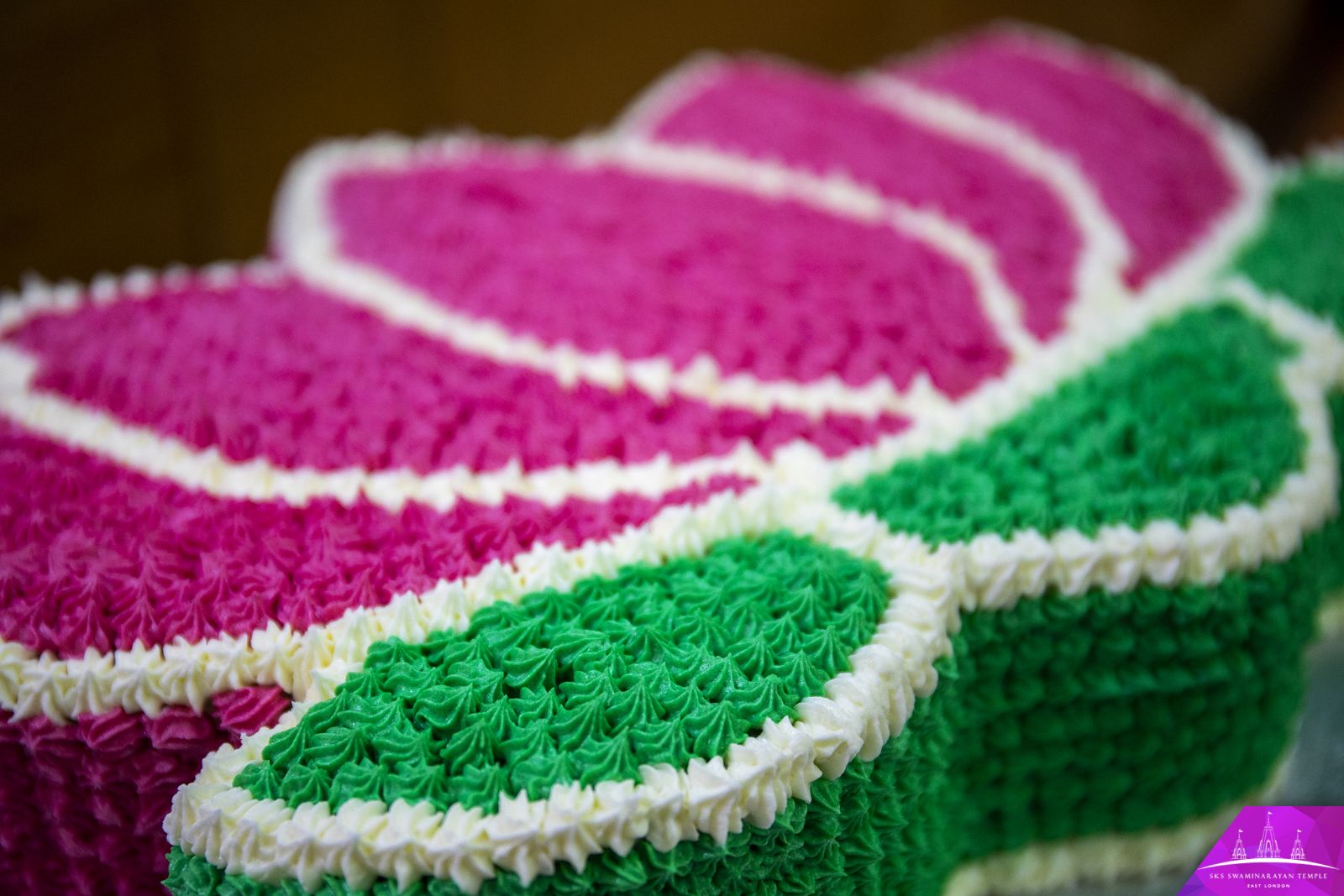 ©1987-2017 SKS Swaminarayan Temple East London